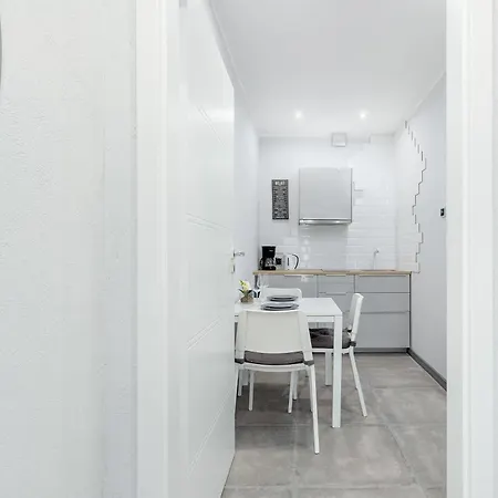 Apartment Economy By Jantar Kolberg